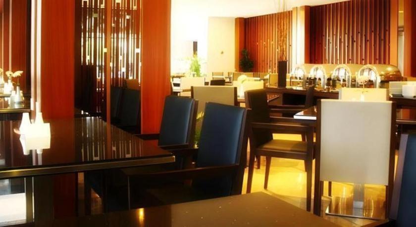 Mitra Bandung Hotel Exterior foto