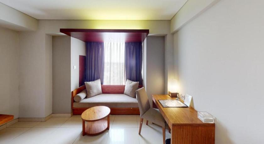 Mitra Bandung Hotel Exterior foto